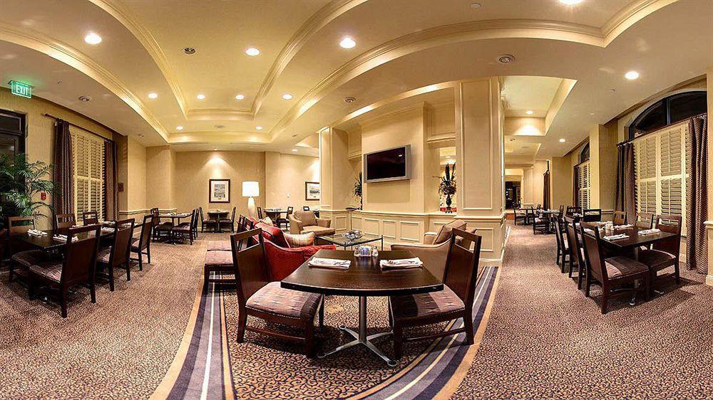Holiday Inn Savannah Historic District By Ihg Kültér fotó