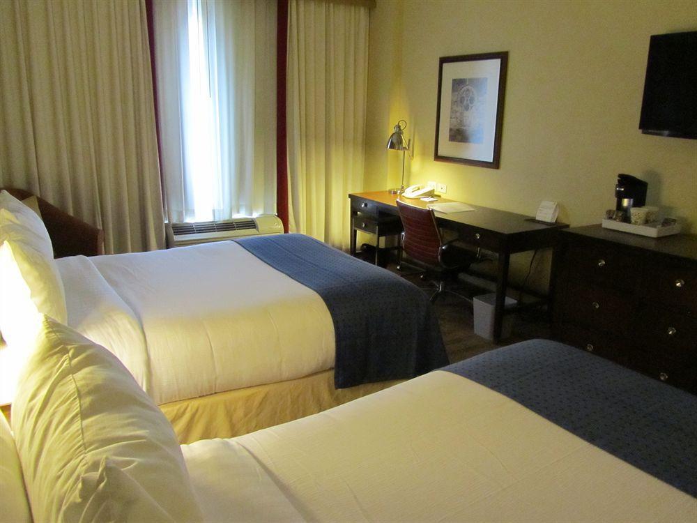 Holiday Inn Savannah Historic District By Ihg Kültér fotó